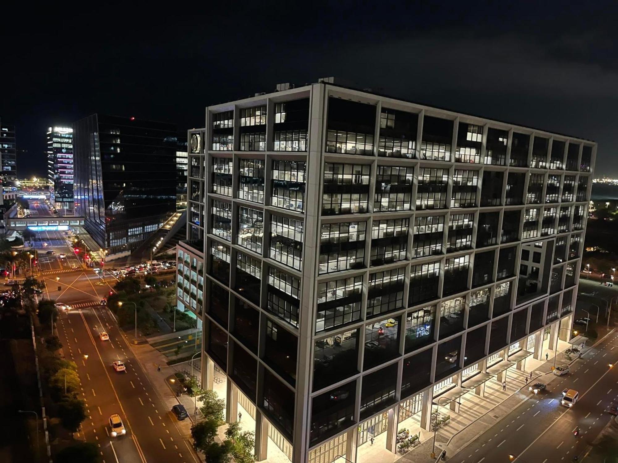Shore Residences, Mall Of Asia Complex Stayction By Pbyy 帕赛 外观 照片